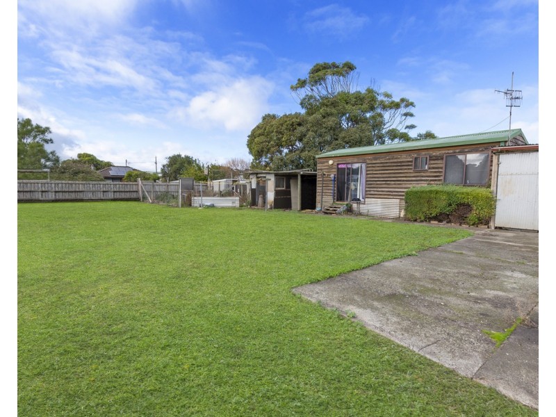 10 Hood Street, Dennington VIC 3280