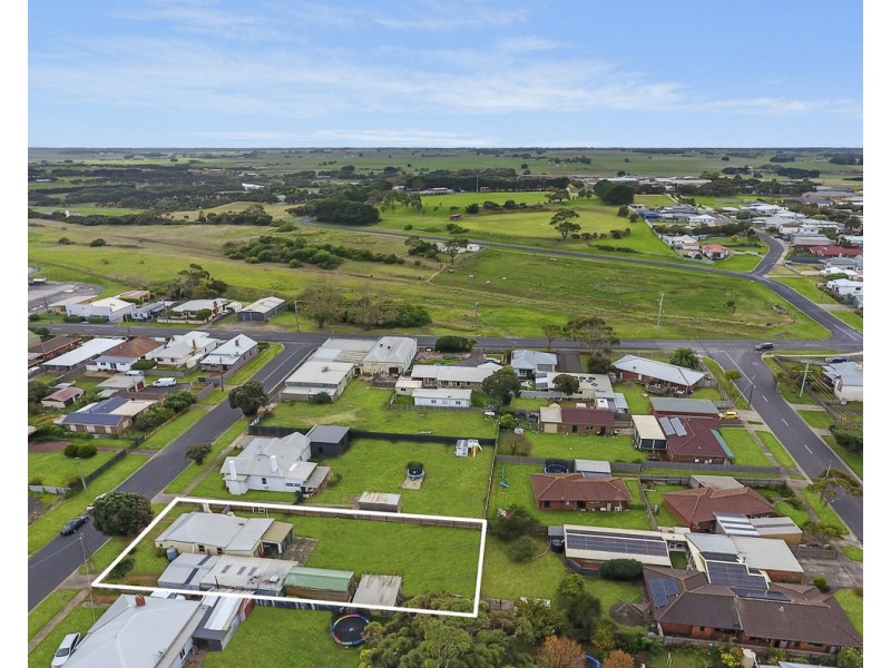 10 Hood Street, Dennington VIC 3280