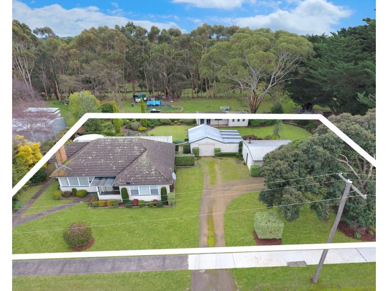 3 Manifold Street, Woolsthorpe VIC 3276