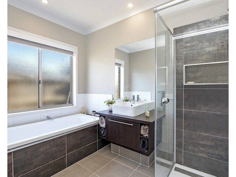 10 Cleveland Street, Warrnambool VIC 3280