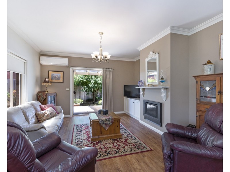6 Chenoweth Court, Warrnambool VIC 3280