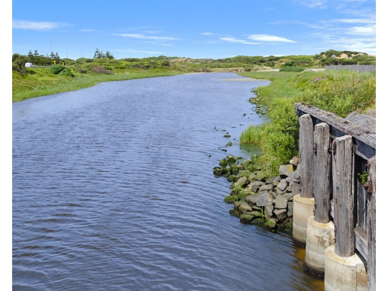 Lot 7,  Pickering Close, Warrnambool VIC 3280