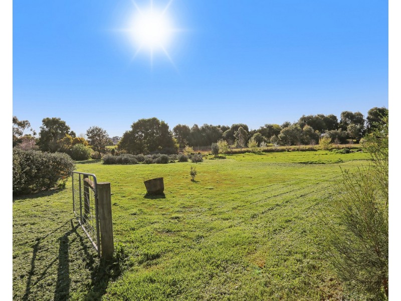 25 Brown Street, Allansford VIC 3277