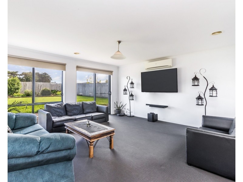 13 Huntingfield Drive, Warrnambool VIC 3280