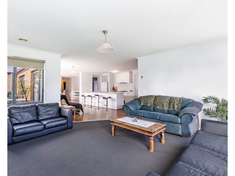 13 Huntingfield Drive, Warrnambool VIC 3280