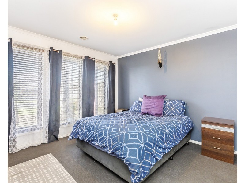 13 Huntingfield Drive, Warrnambool VIC 3280