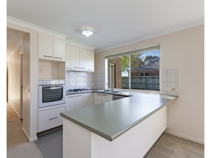 7 Bourke Avenue, Koroit VIC 3282