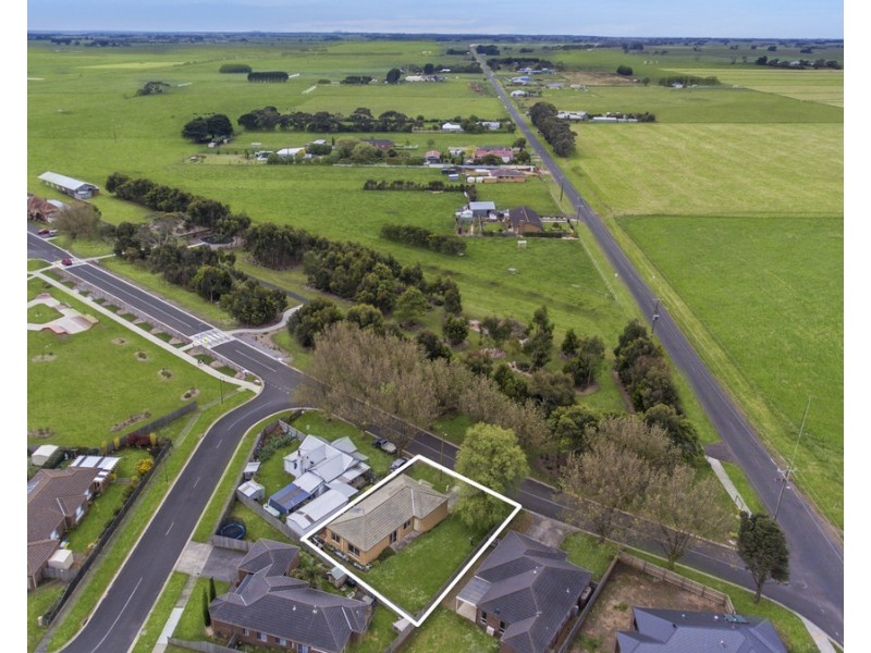 7 Bourke Avenue, Koroit VIC 3282