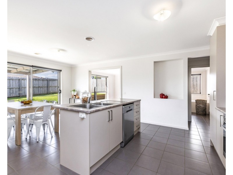 7 Darwinia Street, Dennington VIC 3280
