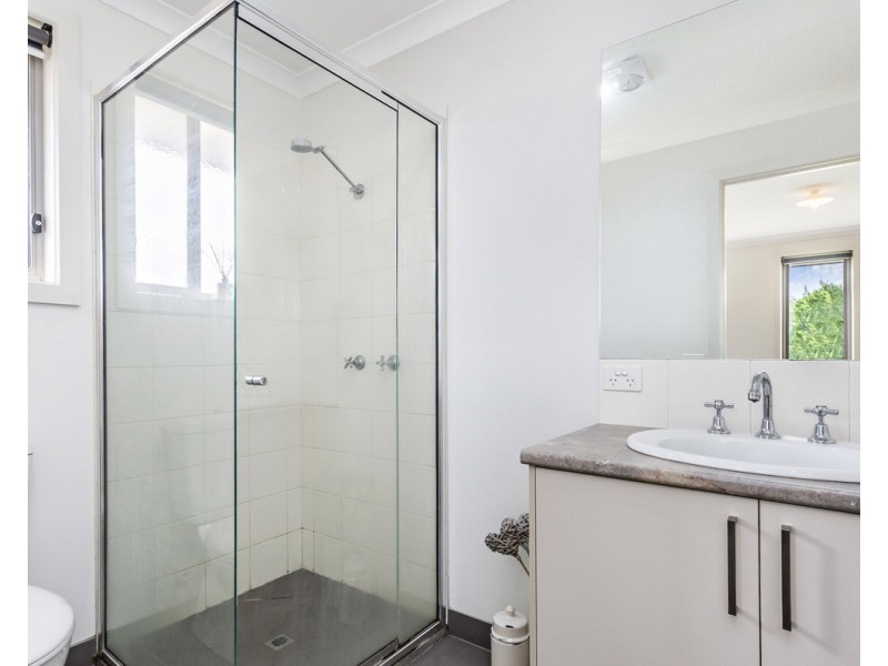 7 Darwinia Street, Dennington VIC 3280