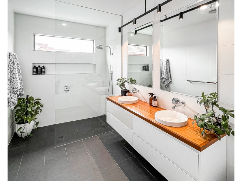 75 Coulstock Street, Warrnambool VIC 3280