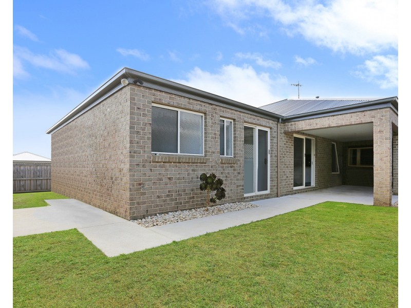 48 Dennington Rise, Warrnambool VIC 3280