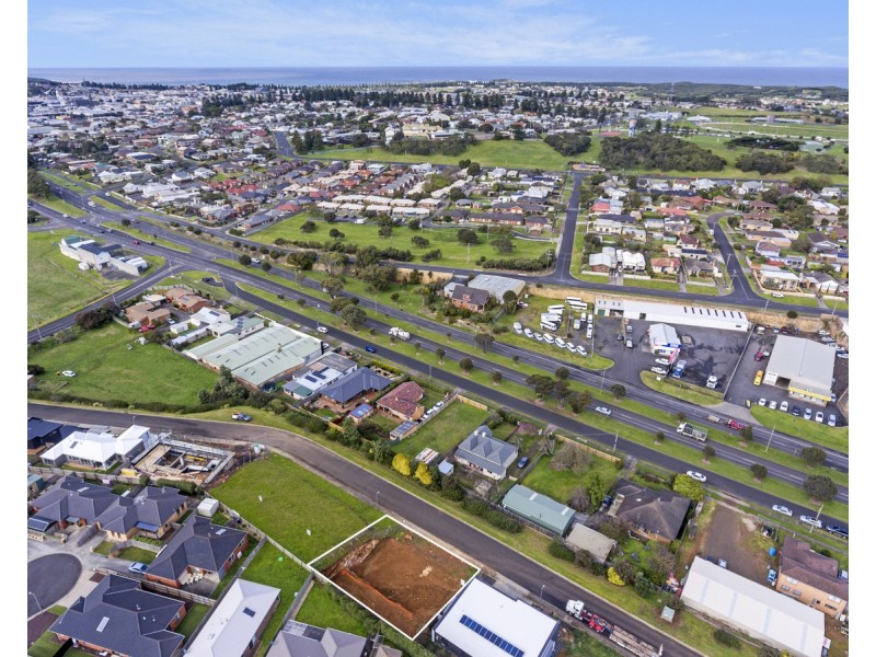 16 McPherson Crescent, Warrnambool VIC 3280
