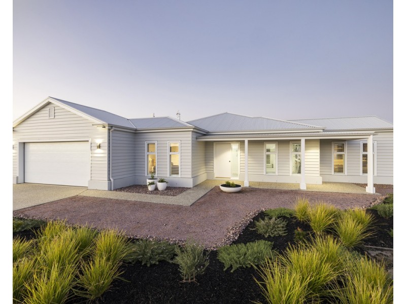 24 Hallowells Road, Cudgee VIC 3265