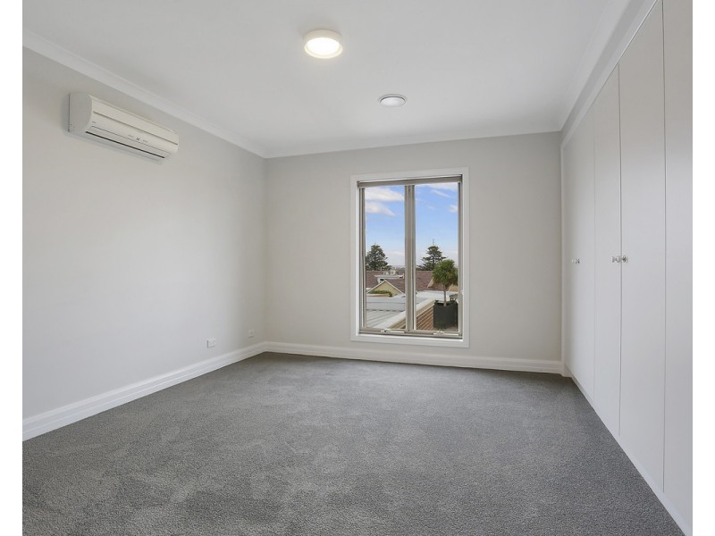 44 Mickle Crescent, Warrnambool VIC 3280