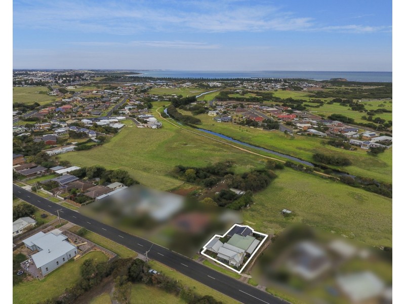 33 Davis Street, Warrnambool VIC 3280