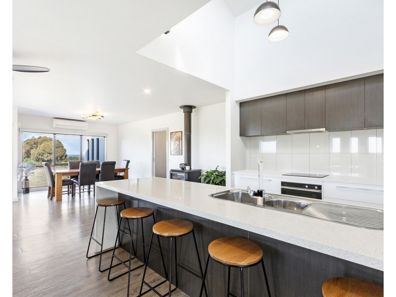 50 Douglas Lane, Illowa VIC 3282