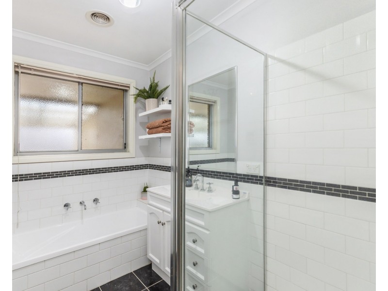 1 Festuca Court, Warrnambool VIC 3280