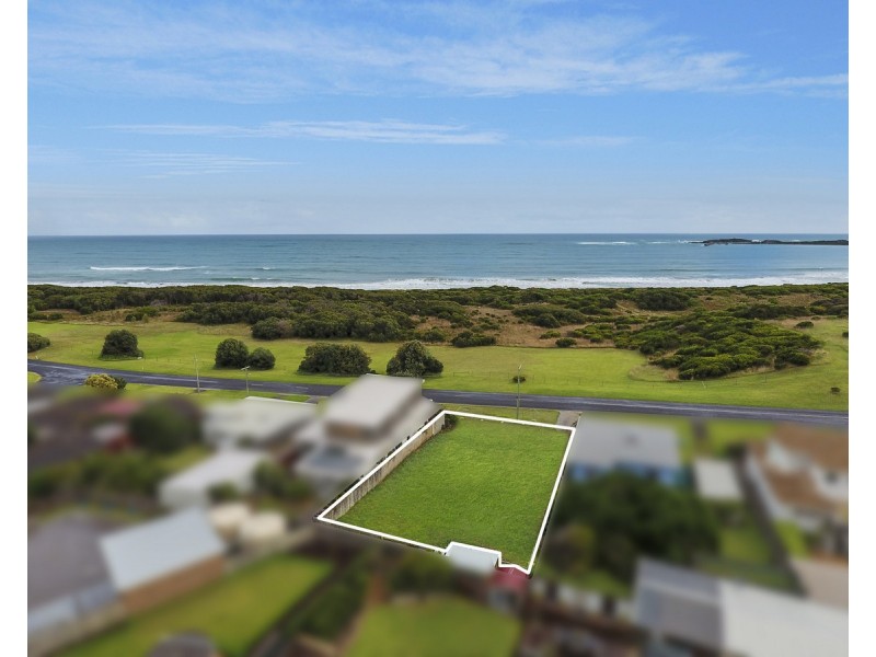 84 Hickford Parade, Warrnambool VIC 3280