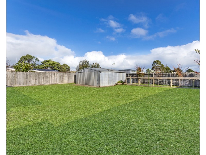 37 Clarke Street, Allansford VIC 3277
