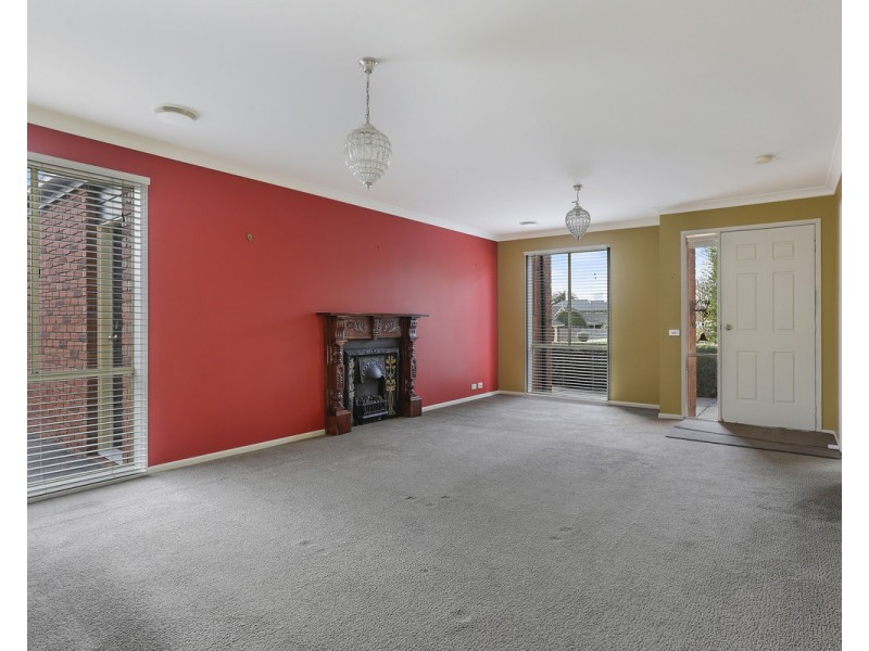 17 Clancey Crt, Warrnambool VIC 3280