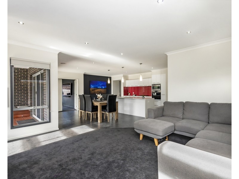 30 Boston Drive, Warrnambool VIC 3280