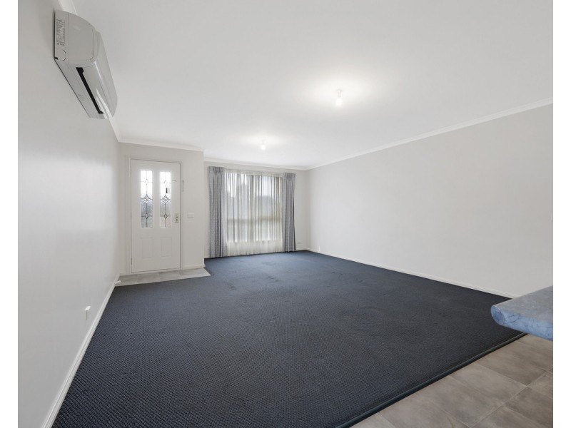 18 Adriana Crescent, Dennington VIC 3280