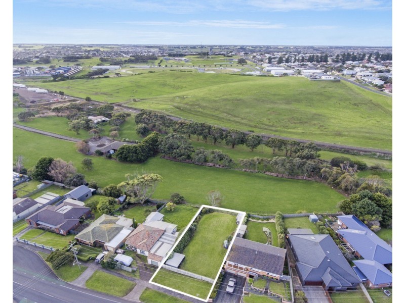 68 Merrivale Drive, Warrnambool VIC 3280