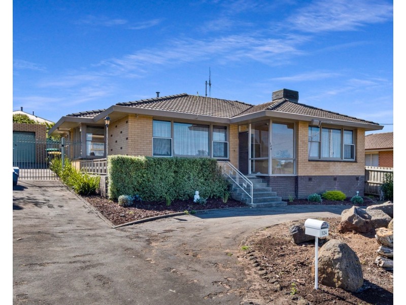 124 Rooneys Road, Warrnambool VIC 3280