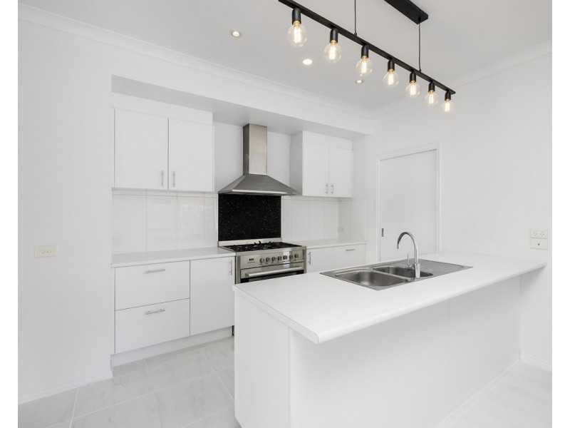 83 Boston Drive, Warrnambool VIC 3280