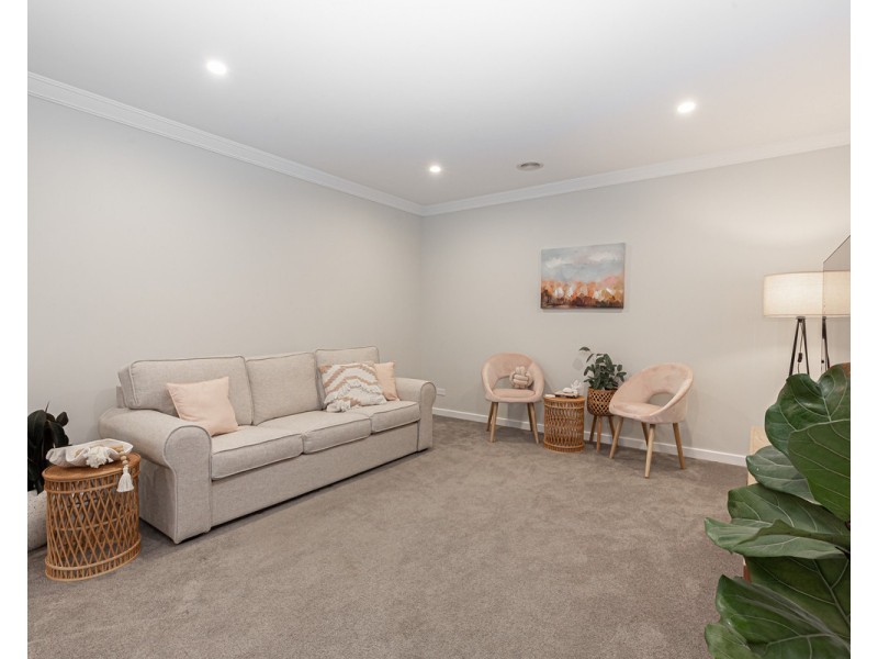 11 McGinness Way, Warrnambool VIC 3280