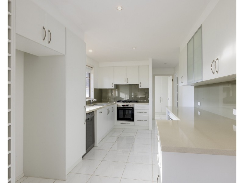 4 Lewis Court, Warrnambool VIC 3280