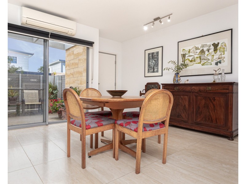 2 Jedburgh Way, Warrnambool VIC 3280