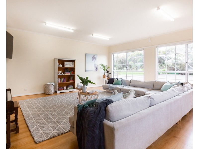 695 Princes Highway, Illowa VIC 3282