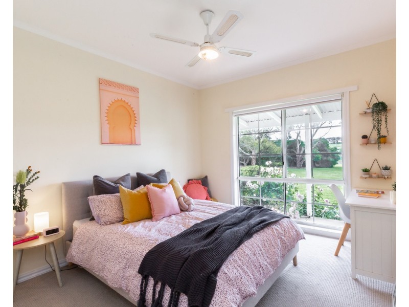 695 Princes Highway, Illowa VIC 3282