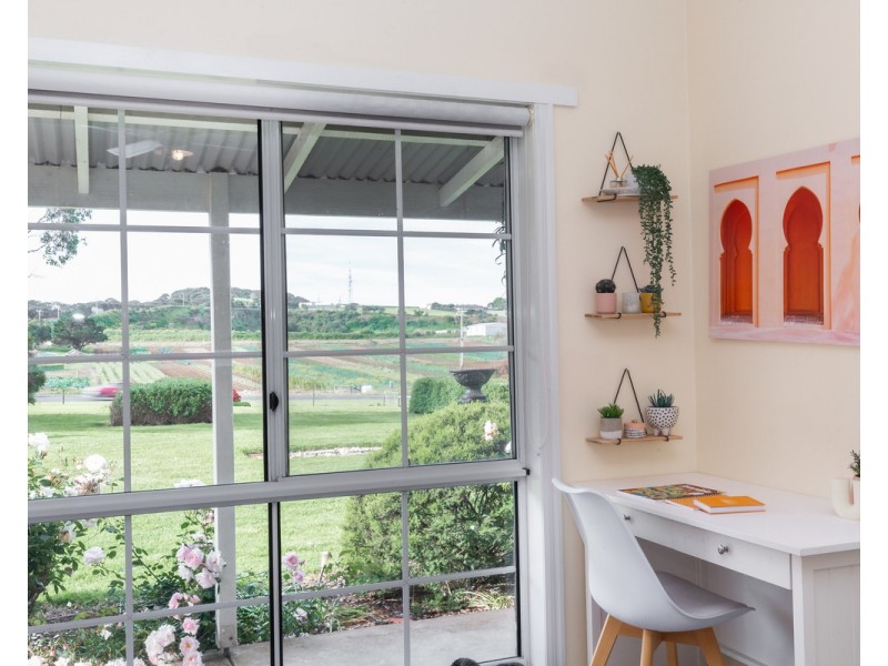 695 Princes Highway, Illowa VIC 3282