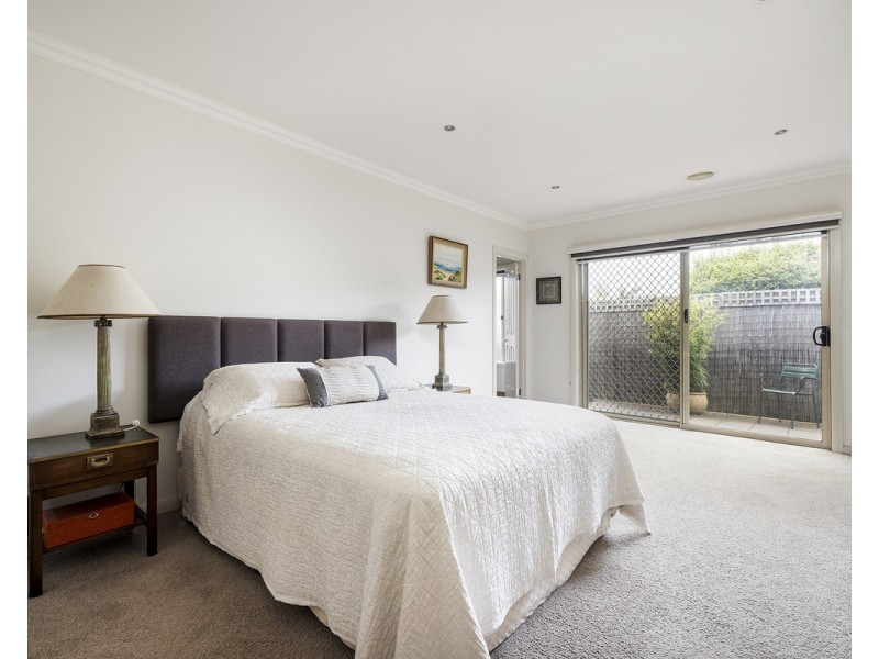 8 Nairn Close, Warrnambool VIC 3280