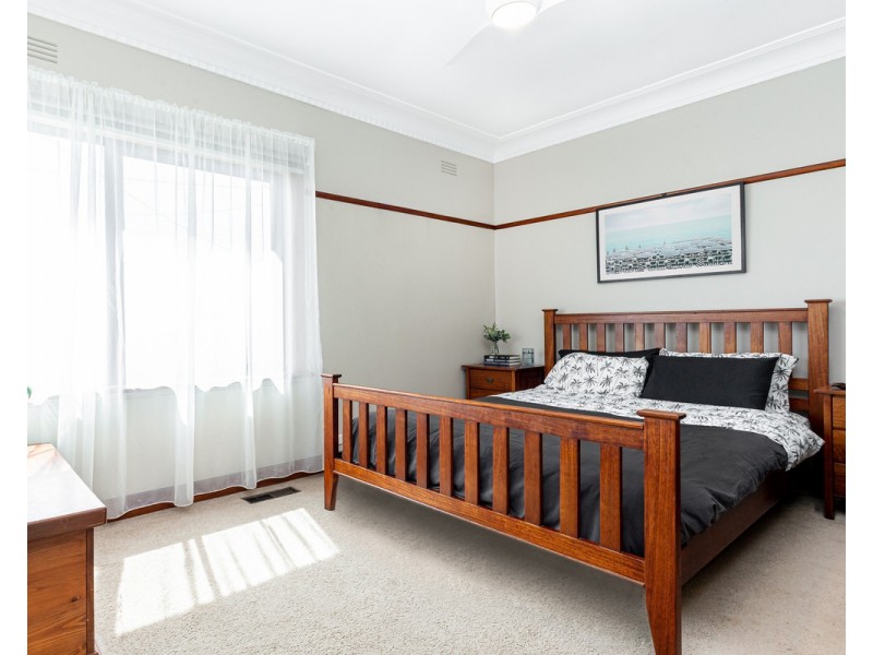 1 Wildwood Crescent, Warrnambool VIC 3280