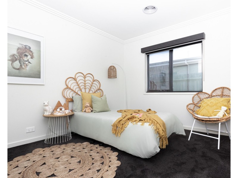 11 Spring Garden Drive, Warrnambool VIC 3280