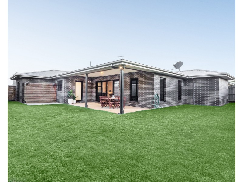 11 Spring Garden Drive, Warrnambool VIC 3280
