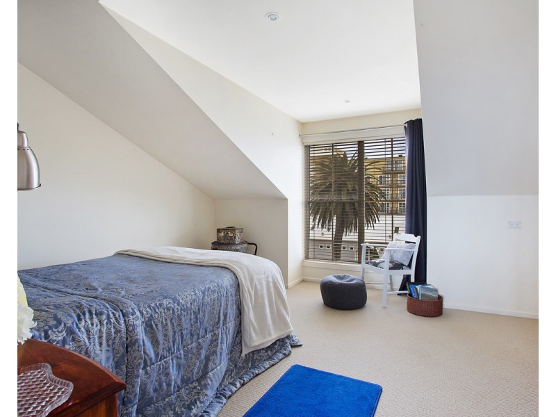 8 Barbro Terrace, Warrnambool VIC 3280
