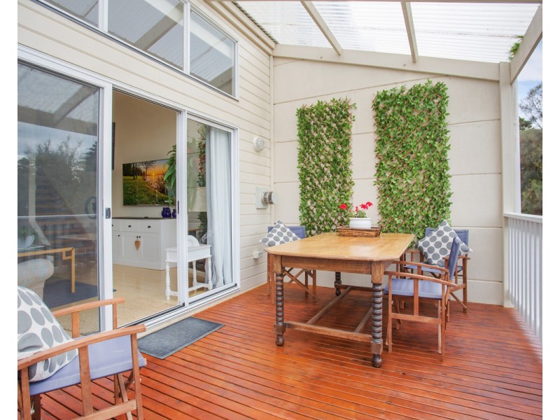8 Barbro Terrace, Warrnambool VIC 3280