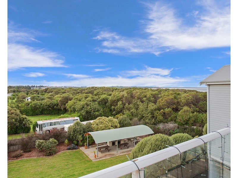 8 Barbro Terrace, Warrnambool VIC 3280