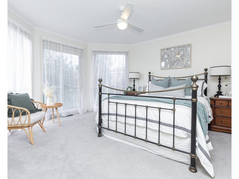 18 Evelyn Crescent, Warrnambool VIC 3280