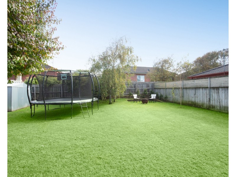 18 Evelyn Crescent, Warrnambool VIC 3280