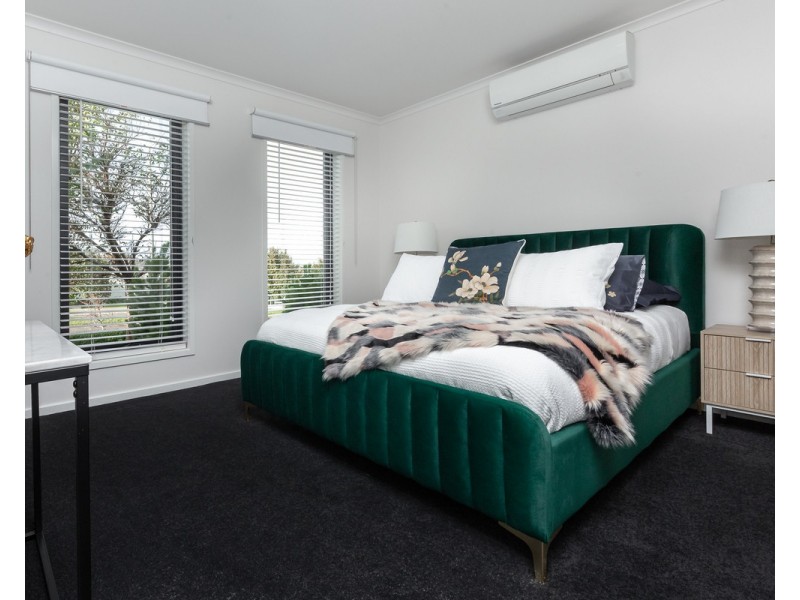 53 Sommerville Boulevard, Warrnambool VIC 3280