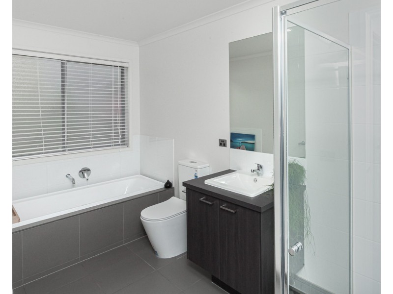 53 Sommerville Boulevard, Warrnambool VIC 3280