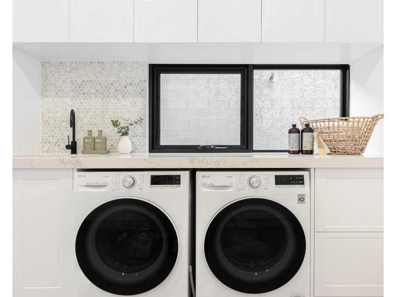 8 Whale Avenue, Warrnambool VIC 3280