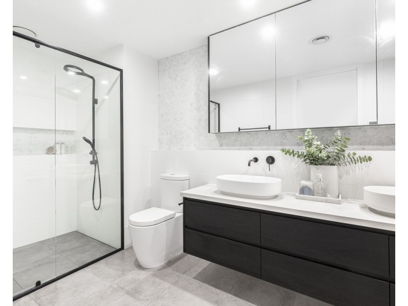 8 Whale Avenue, Warrnambool VIC 3280