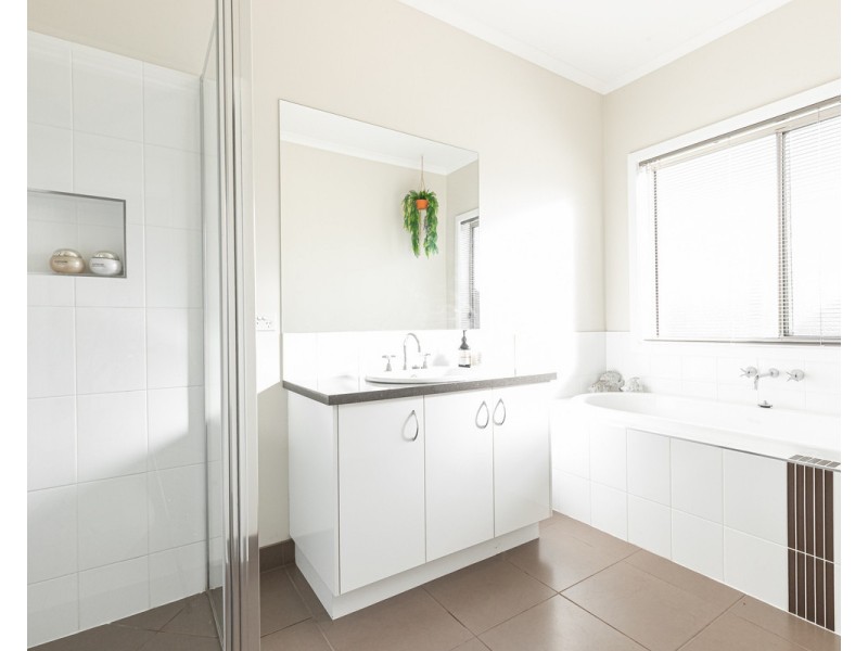19 Settlers Lane, Illowa VIC 3282